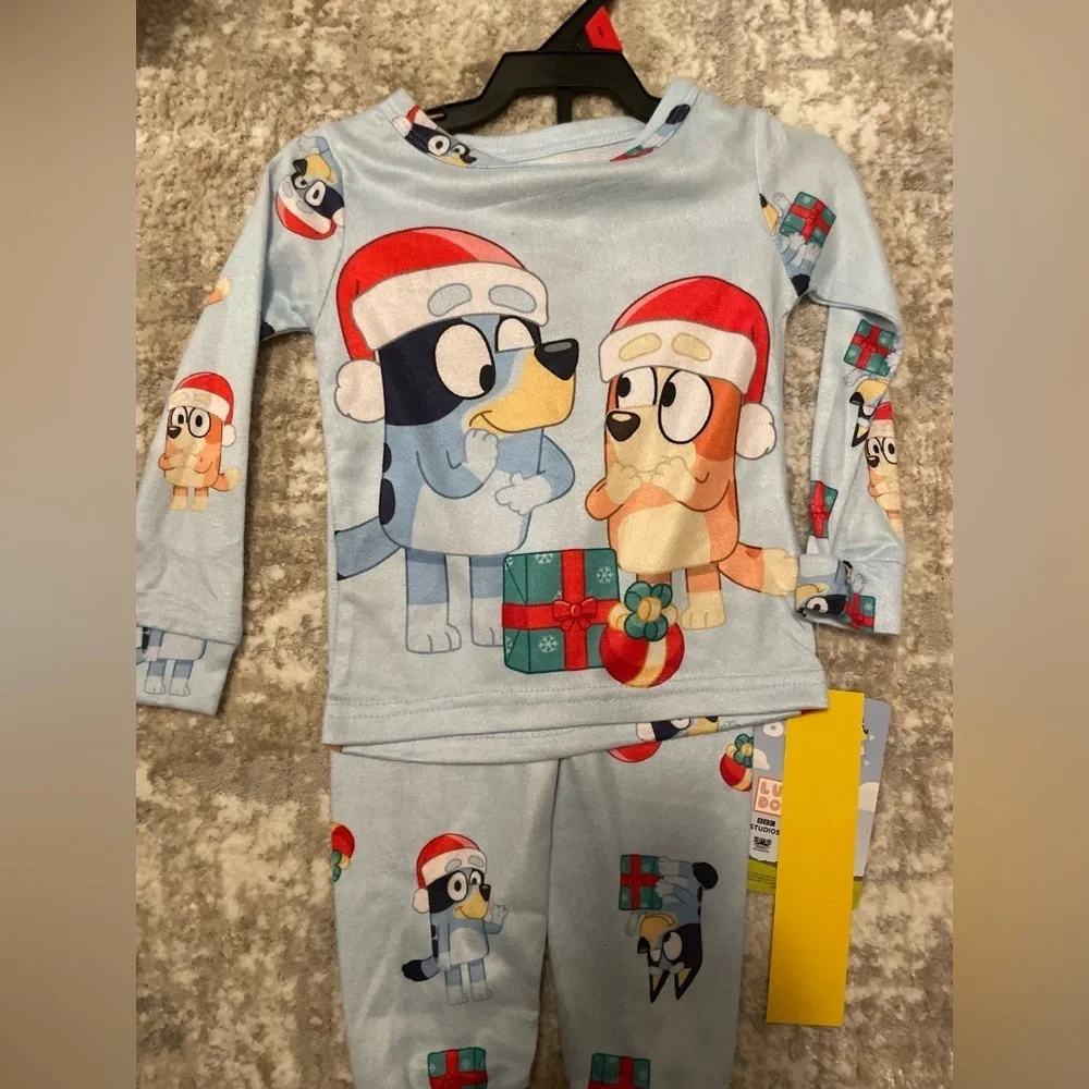 Festive Bluey Kids Pajama Long Sleeve Set - Light Blue size 2T-NWT